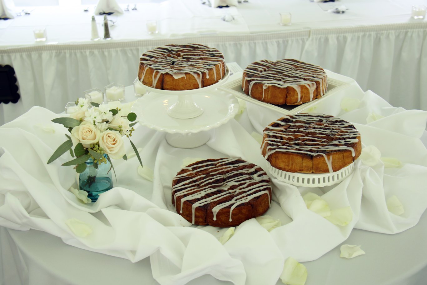 July 2015 Wedding Cake Table